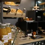 D'haussonville فندق 4*