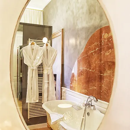 فندق D'haussonville 4*