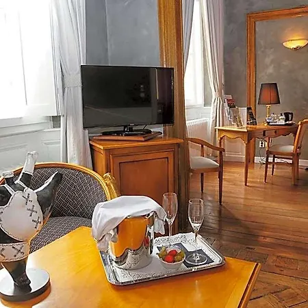 D'haussonville Szálloda 4*