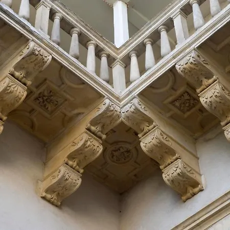 فندق D'haussonville