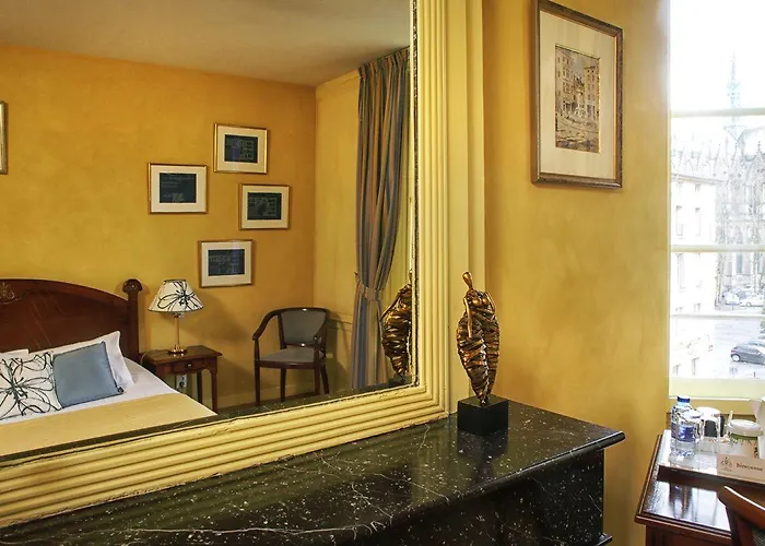 Hotel D'haussonville