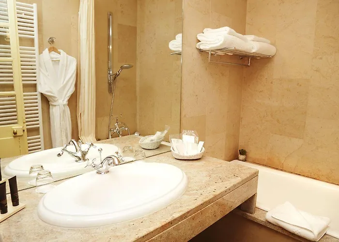 D'haussonville Hotel 4*