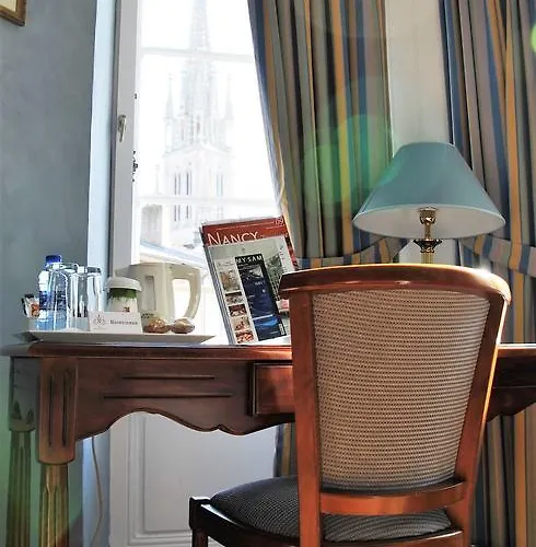 Hotell D'haussonville